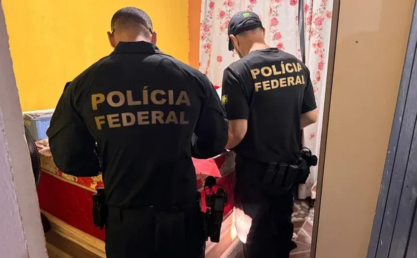 Mulher é presa em Alagoas por suspeita de fraudar benefícios do INSS para idosos