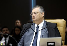 Dino acaba com aposentadoria compulsória como punição máxima para magistrados