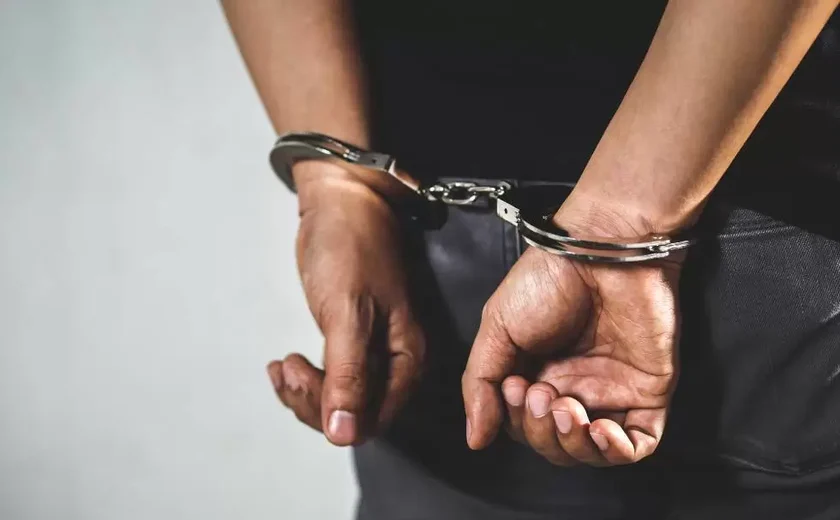 Homem recebe mais de 24 anos de prisão por matar mulher em Murici