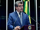 Senador alagoano Fernando Farias é escolhido para missão nos EUA que busca rever tarifas aplicadas a produtos brasileiros