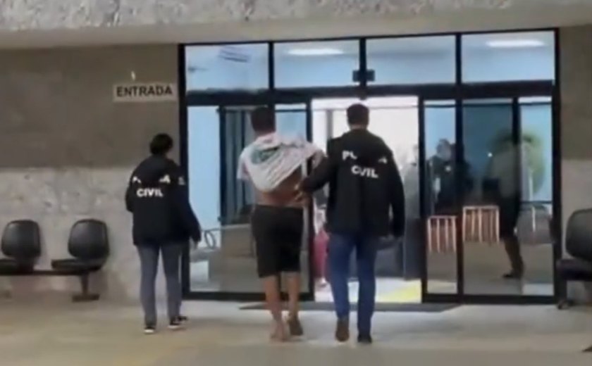 Mãe 'vende' virgindade da filha por R$ 300 para amante no DF