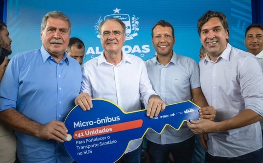 Murici recebe micro-ônibus do Novo PAC para transporte de pacientes do SUS