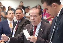 Pastor diz que foliões de escola que homenageou Lula “terão câncer”