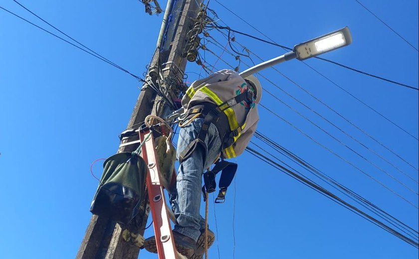 Prefeitura de Santana do Mundaú amplia sistema de iluminação em LED