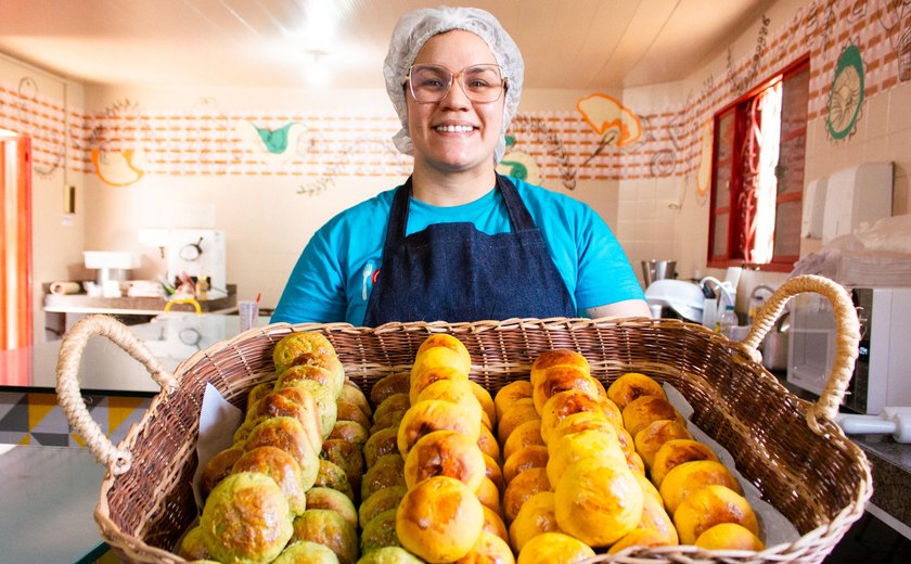 Programa Alagoas Sem Fome inicia curso profissionalizante que vai capacitar 600 pessoas