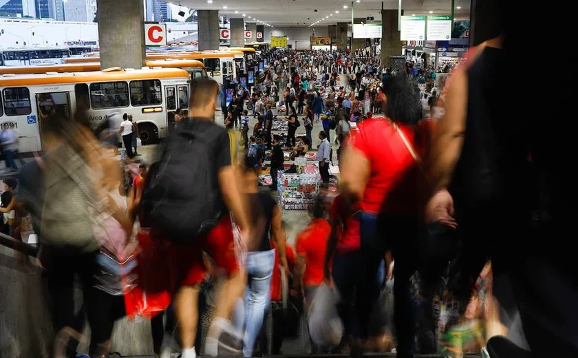 Com 203,1 milhões de habitantes, população do Brasil cresceu 6,5% em 12 anos