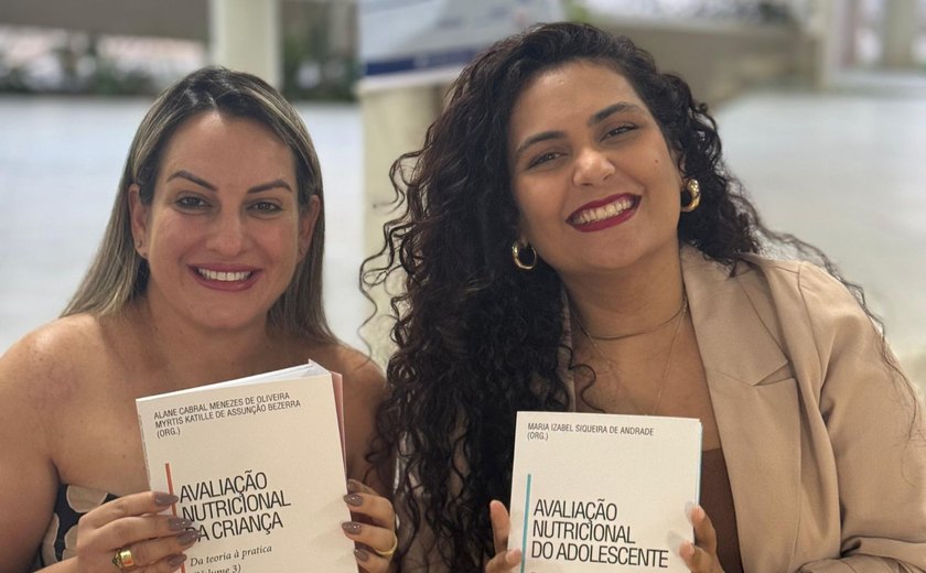 Em tarde de autógrafos, Alane Menezes lança livro e se destaca no meio acadêmico