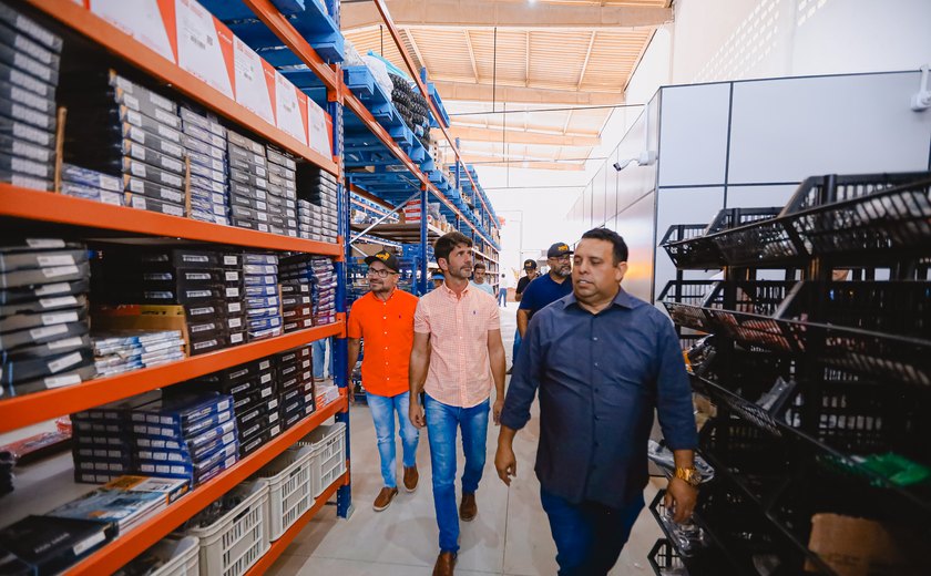 Junior Menezes destaca geração de emprego com chegada de mais uma empresa em União