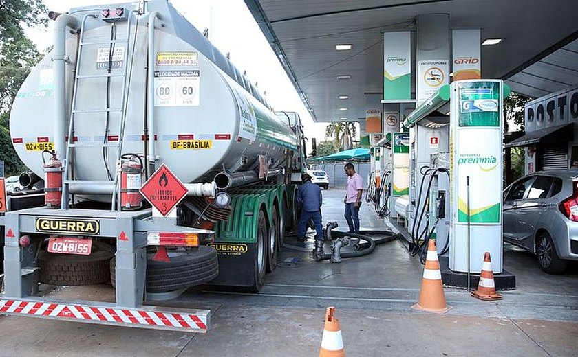 Gasolina e álcool devem subir na próxima semana; alta será de R$ 0,22 por litro