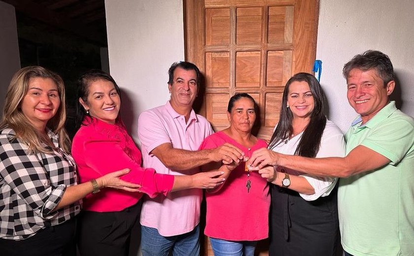 Prefeitura de Ibateguara entrega a 115°residência do  Programa Minha Casa Nova