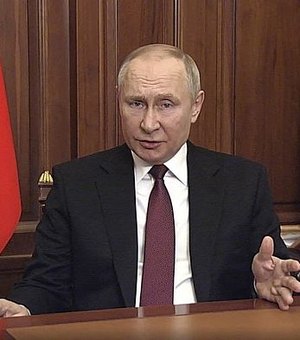 Putin “aconselha” países vizinhos a não aplicarem sanções à Rússia