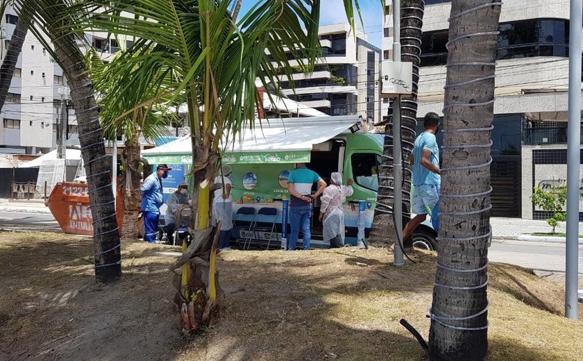 Pela primeira vez, Maceió abre ponto de vacinação para turistas na capital