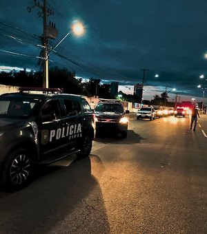 Condenada por tráfico de drogas, mulher é presa no trabalho no bairro Antares