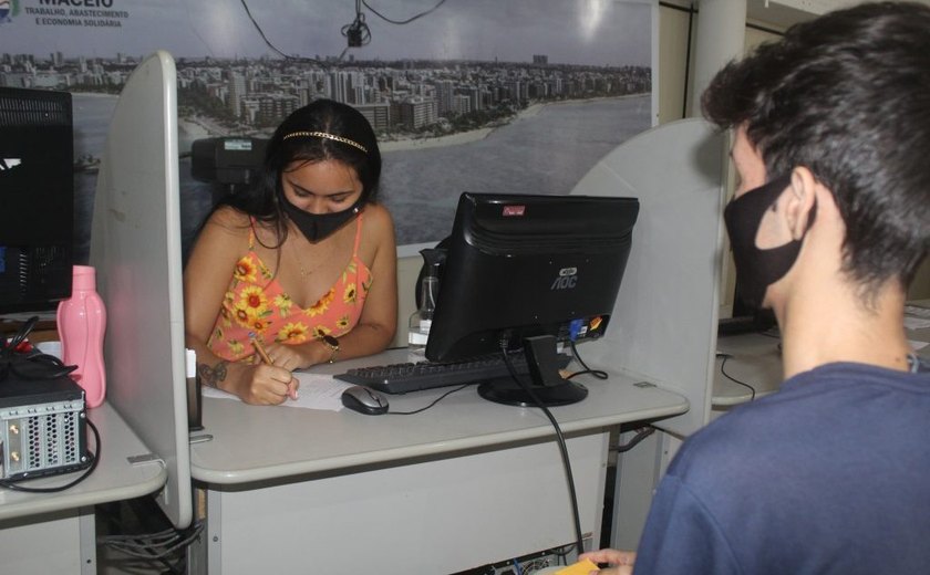 Sine Maceió oferta mais de 90 vagas de emprego nesta segunda-feira (8)