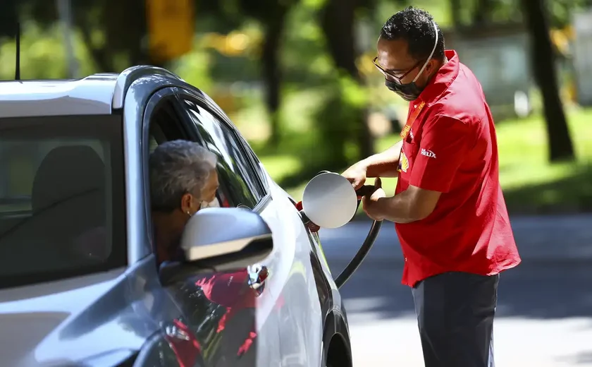 Preço da gasolina, diesel e gás de cozinha sobem nesta quinta com novo ICMS