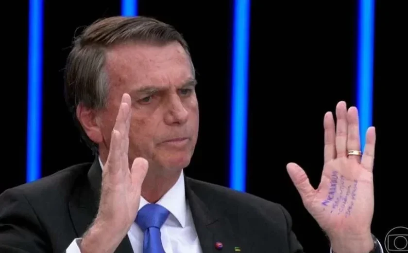 Bolsonaro apresenta uma versão moderada para tevê no JN