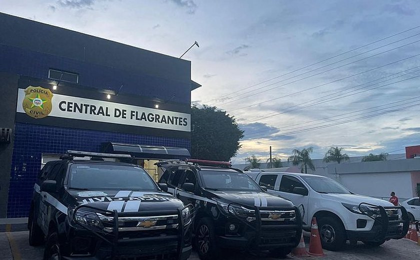 Homem é preso ao espancar e tentar queimar esposa dentro de casa na Barra de Santo Antônio