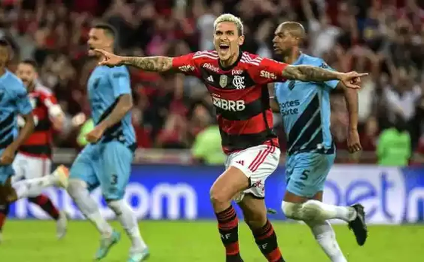 Flamengo vira contra Athletico em casa e larga na frente na Copa do Brasil