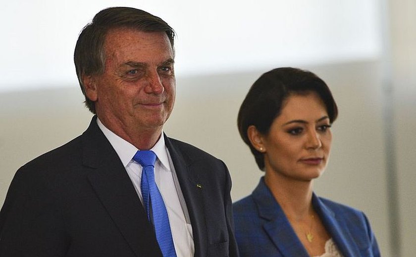 Jair e Michelle Bolsonaro desembarcam nesta sexta em Maceió para homenagens e evento do PL