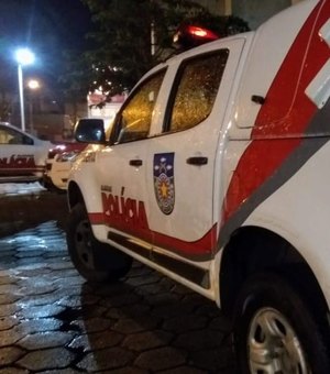 Bandidos que fingiam ser da polícia invadem residência e matam morador a tiros