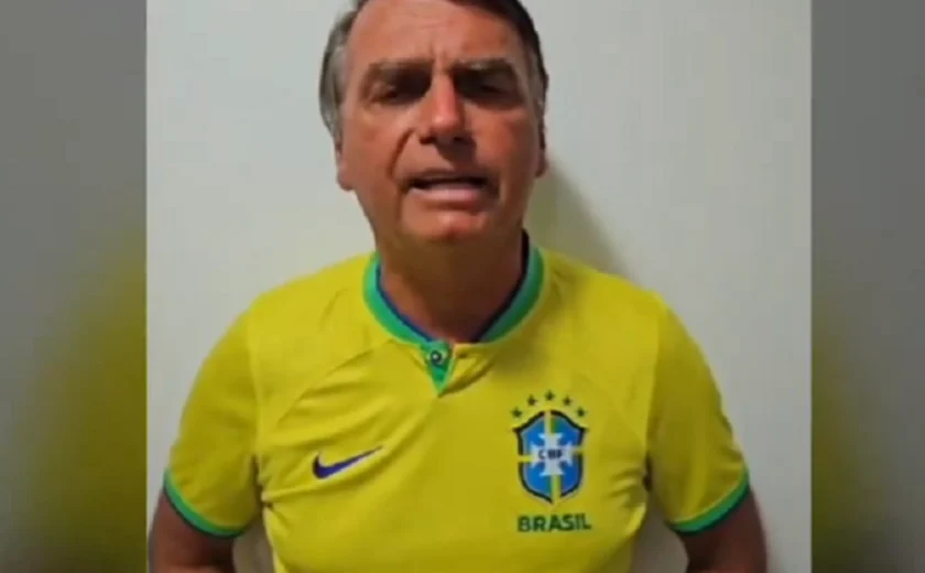 Bolsonaro convoca apoiadores para ato em SP: 'Quero me defender de todas acusações'