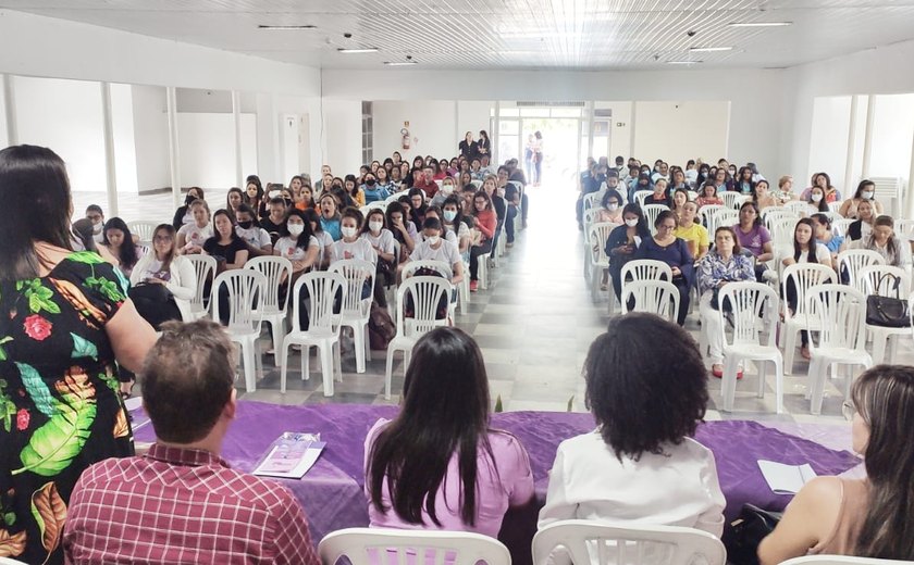 Seminário em Palmeira discute rede de apoio para enfrentamento à violência contra a mulher