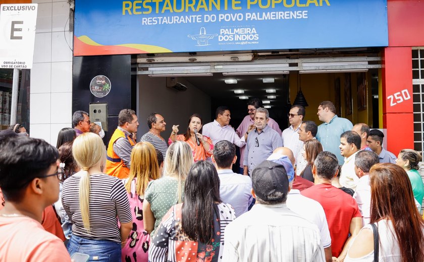 Prefeito Júlio Cezar entrega Restaurante do Povo Palmeirense