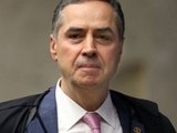 Ministro Barroso, do STF, determina obrigatoriedade de passaporte de vacina para entrada no Brasil