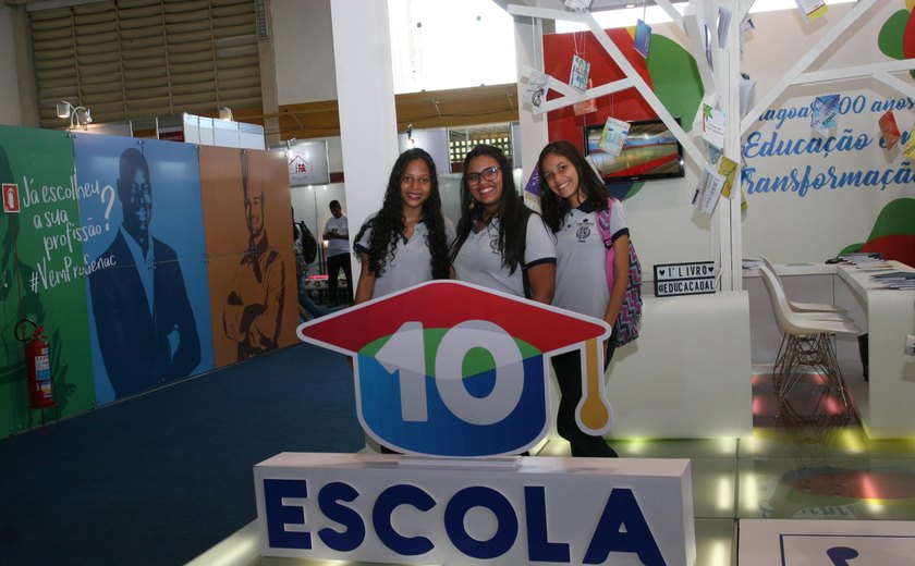 Seduc abre inscrições para professores e estudantes da rede estadual apresentarem trabalhos na 10ª Bienal Internacional do Livro