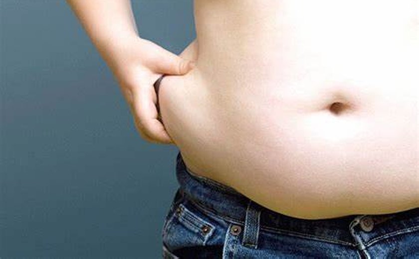 Um a cada três brasileiros vive com obesidade, mostra relatório global