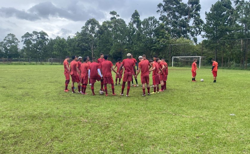 CRB enfrenta a Portuguesa Santista para se reabilitar na Copinha