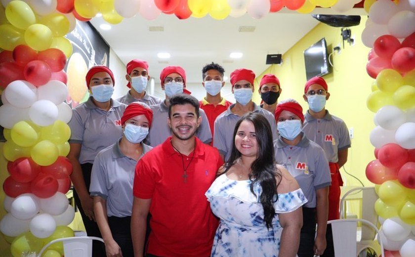 Jovem empreendedor de União dos Palmares inaugura mais uma unidade de sua lanchonete