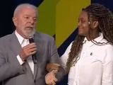 Lula diz a jovem negra que 'afrodescendente gosta de batuque de tambor' e gera polêmica