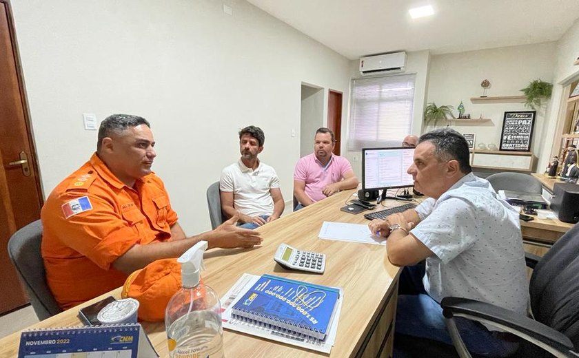 Reunião formaliza convênio entre Prefeitura de União e Corpo de Bombeiros