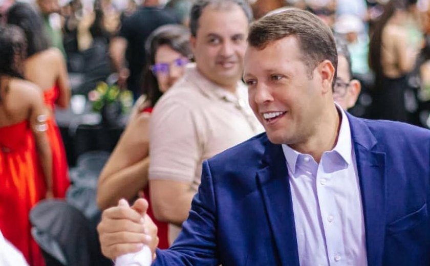 Remi Filho alcança 89% de aprovação popular em Murici, aponta pesquisa