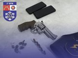 Polícia Militar prende dois foragidos portando arma de fogo