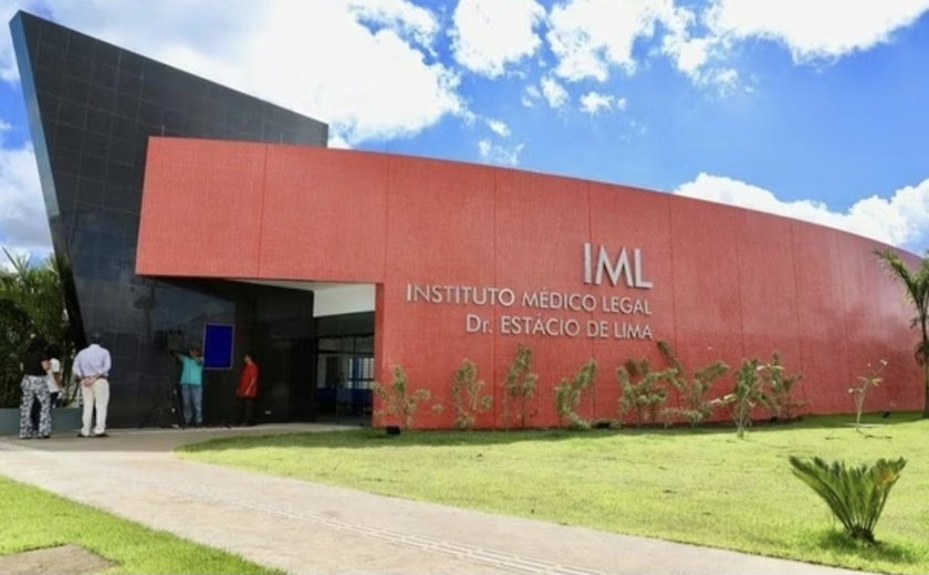 Crianças encontram corpo enquanto brincavam em área de mata no Benedito Bentes, em Maceió