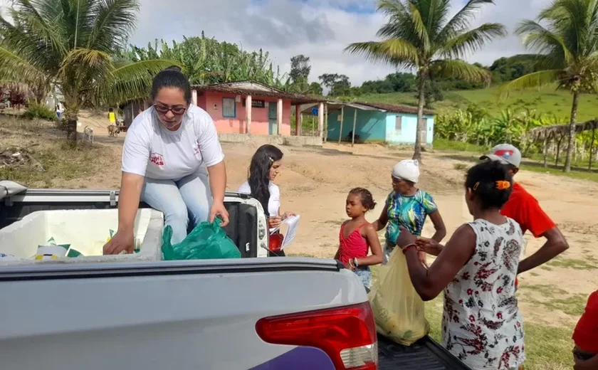 Programa do Leite: assistência social de Santana do Mundaú realiza entrega semanal a 480 famílias