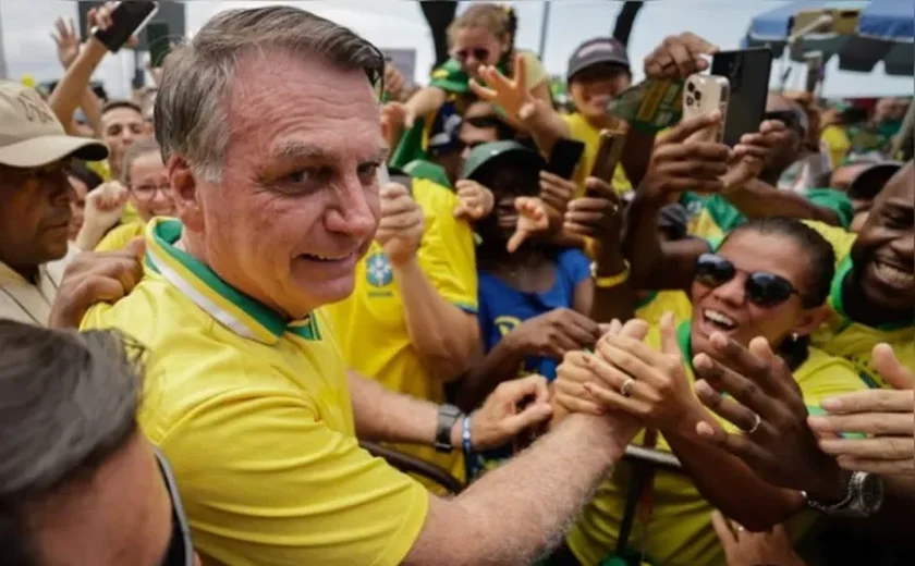 Pesquisa aponta crescimento de Bolsonaro em Alagoas