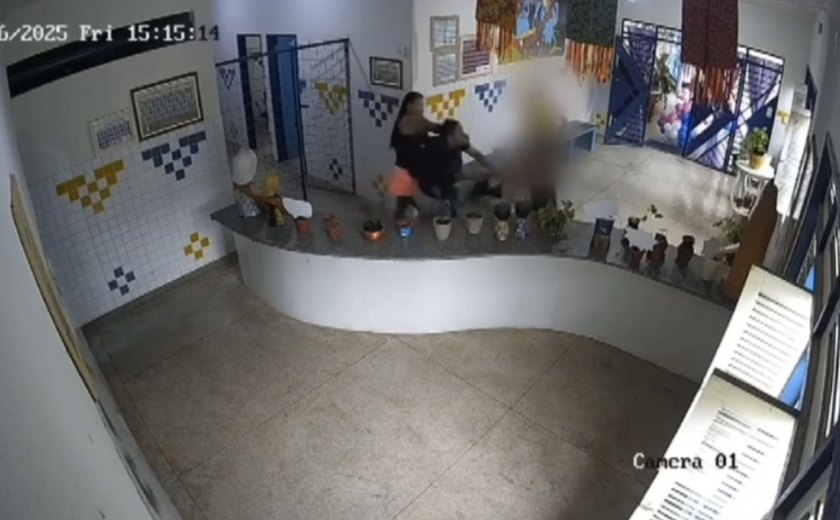 Servidora Pública é Agredida por Duas Mulheres em Escola de Alagoas