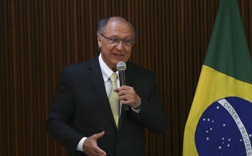 Alckmin diz que reforma tributária elevará arrecadação de municípios