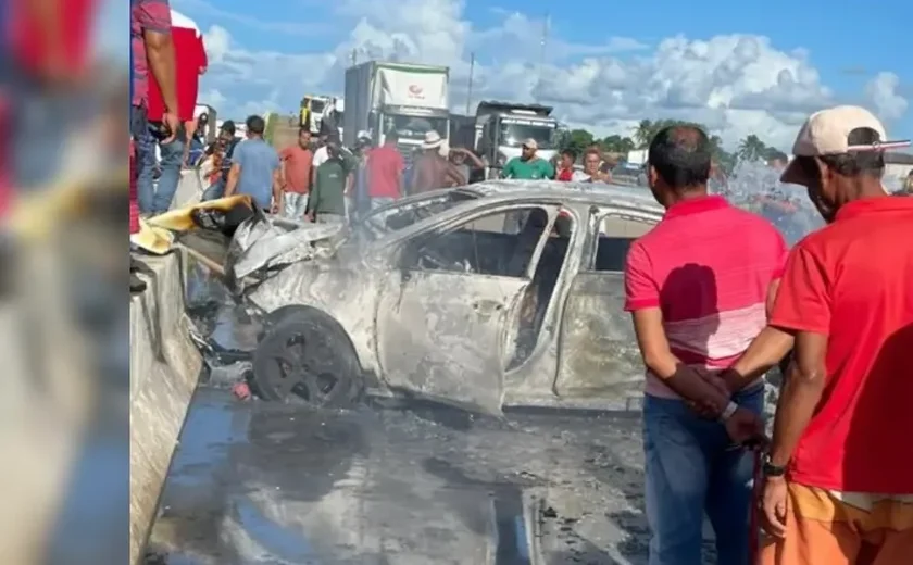 Motorista morto carbonizado em Teotônio segue sem identificação