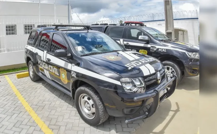 Homem faz bebê refém para tentar roubar celular e moto