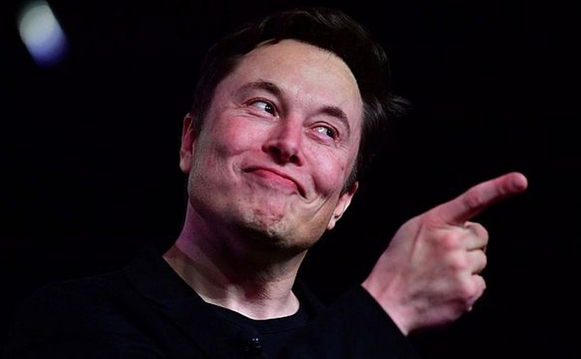 Elon Musk chega ao Brasil hoje e deve se reunir com Bolsonaro