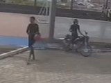 Polícia divulga imagens de suspeitos de matar jovem de 15 anos ex-jogador do são paulo em maceió