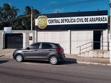 Motorista embriagado e com CNH vencida bate em muro de escola e é preso em Arapiraca