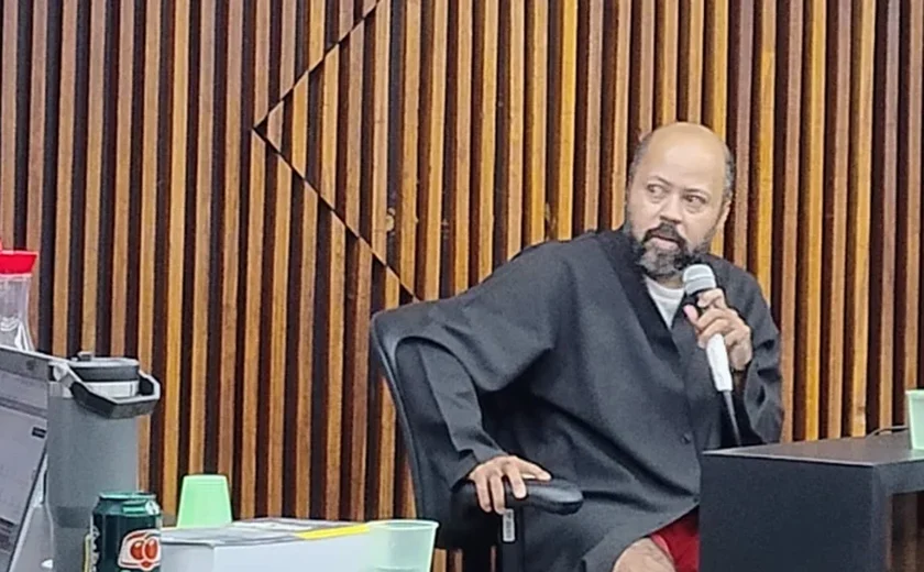 Serial Killer é condenado a 24 anos de prisão pelo assassinato de adolescente