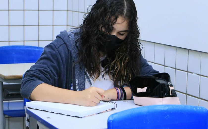 ﻿Estudantes da rede pública já podem consultar resultado de pedido de isenção de inscrição do Enem