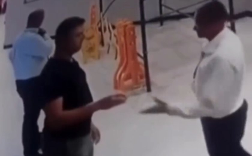 Delegado da PF é flagrado furtando pote de trufas em shopping no Recife