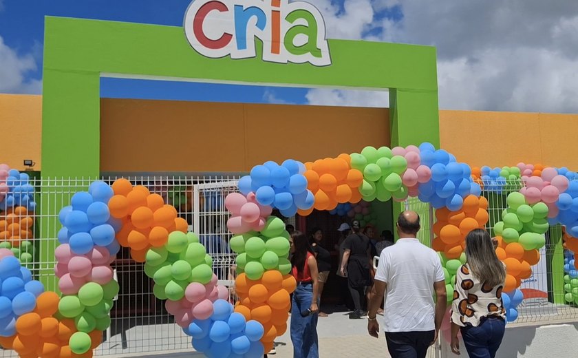 Governador Paulo Dantas e prefeito Geo Cruz inauguram creche e obras em Ibateguara